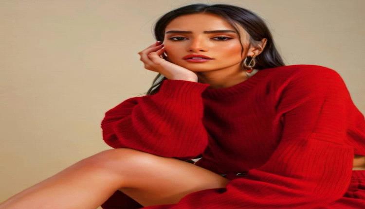 الفنانة زينة تتخطّى الإصابة وتحتفل بإتمام تصوير "ورد وشوكولاتة"!