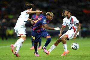 باريس سان جيرمان يحقق فوزًا قاتلاً أمام برشلونة