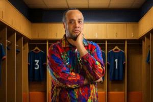 الفنان حاتم صلاح يحتفل بزفافه في قصر محمد علي… أول فيديو للعروسين يشعل السوشيال ميديا