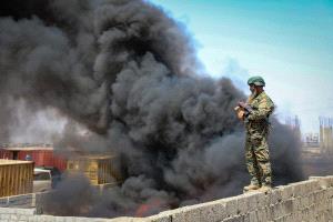 النيابة الجزائية المتخصصة بعدن تتلف طنًّا و8 كيلو من المخدرات، ضبطتها الحملة الأمنية المشتركة في ساحل رأس العارة