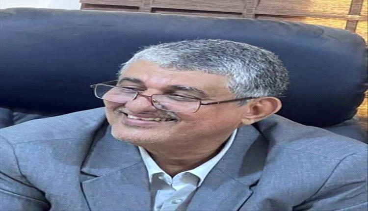 مبارك الترقية للعميد  أديب زين السقاف