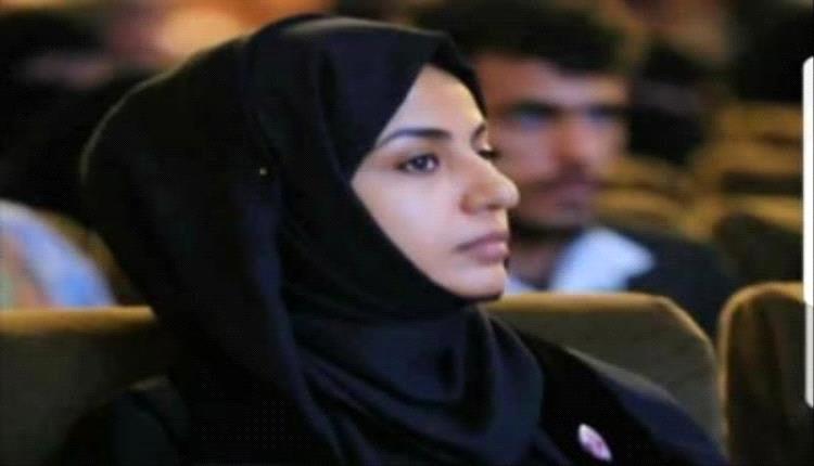 من قلب صنعاء .. ناشطة حـ.ـوثية متهمة بالترويج للتطبيع مع إسـ.ـرائيل!