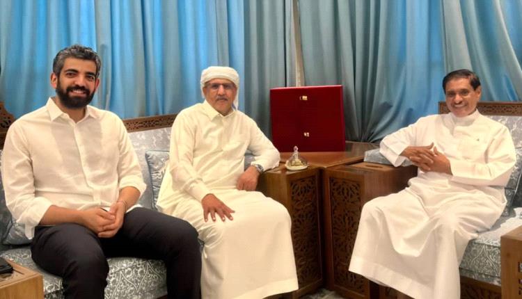 النائب البحسني يبحث مع الكثيري والبيض مستجدات الأوضاع السياسية ويؤكد مكانة حضرموت الإستراتيجية