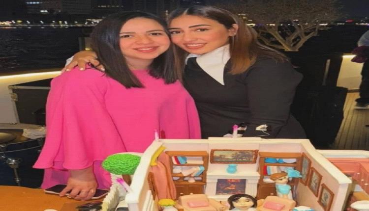 لحظات مميزة… إيمي سمير غانم تشارك جمهورها احتفالاً مختلفاً