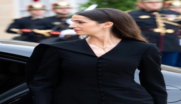 من البساطة إلى الفخامة… الأميرة رجوة الحسين تقدم درساً في الأناقة الهادئة