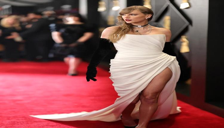 تايلور سويفت تخطف الأنظار بفستان زفاف مستوحى من أسلوب هوليوود الكلاسيكي