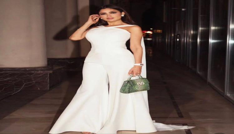 أبرز صيحات الحقائب في عالم النجمات العربيات هذا الموسم