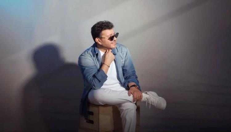 هاني شاكر في دائرة الاهتمام بعد توضيح زوجته حقيقة الصورة المتداولة