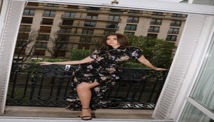 صيحة ربيعية لافتة… النجمات يتألقن بفساتين موردة على طريقة مي عمر وهنا الزاهد