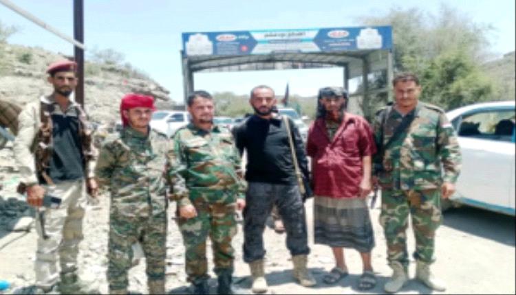 قيادة عمليات الأمن الوطني بالضالع تتفقد قوات تامين الطريق الرئيسي مريس وتشيد بجهودها الأمنية