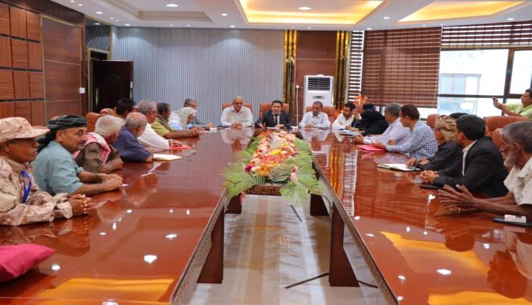 الأمين العام لخورمكسر يترأس اجتماعًا موسعًا مع رؤساء اللجان المجتمعية لمناقشة إشكاليات المياه في أحياء المديرية