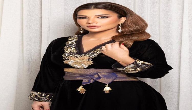 أصالة نصري تبهج جمهور باريس بأداء يجمع كل اللهجات العربية