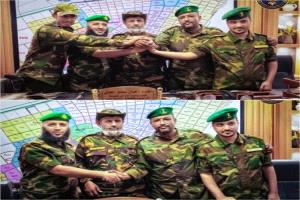 إجراء عملية الاستلام والتسليم بين قيادة وحدة حماية الأراضي السلف والخلف