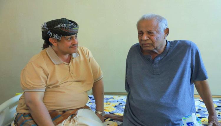 الأمين العام يزور المناضل اللواء أحمد سالم عبيد في منزله بمدينة الشعب