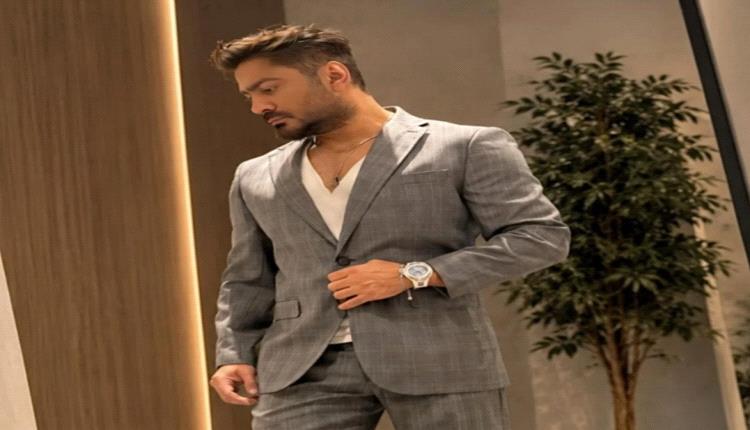 تامر حسني يلغي حفلي الساحل الشمالي وجرش بعد وفاة والده