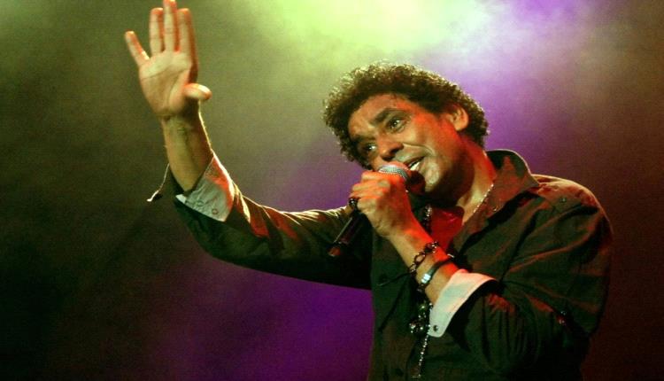 محمد منير يصاب بأزمة صحية تؤجل تصوير كليبه الجديد
