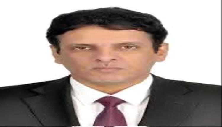 اتصال هاتفي بين الكازمي وباكريت.. تأكيد على تلاحم أبناء الجنوب