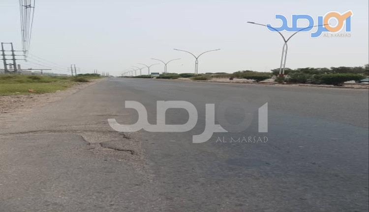 عدن.. شلل في المواصلات وخطوط "فاضية" بسبب انعدام الغاز