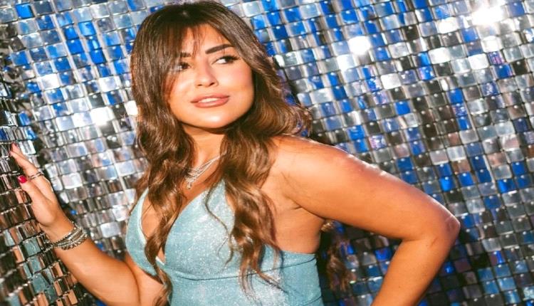 آيتن عامر تقلّد أصالة وسميرة سعيد بشكل احترافي والجمهور يتفاعل