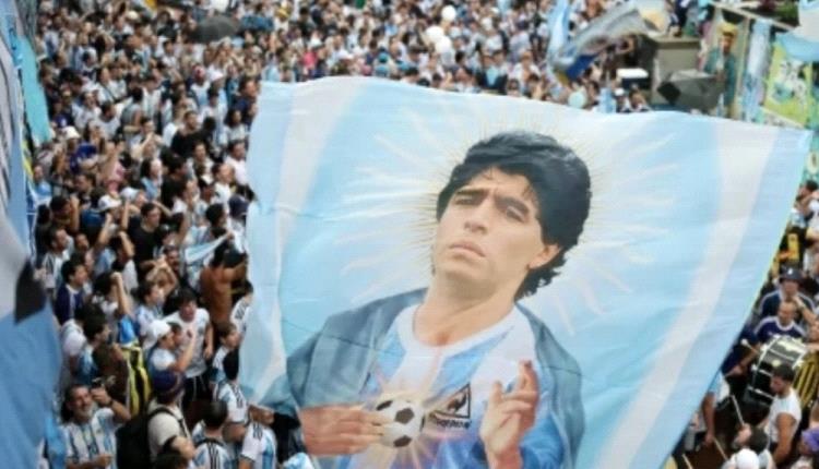 المدلك الخاص لـ دييغو مارادونا يكشف لأول مرة الكواليس المرعبة لاحتضار أسطورة الأرجنتين