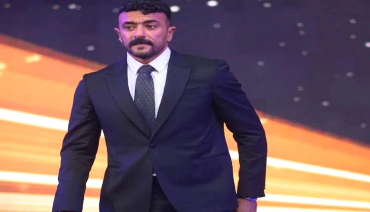 عصام السقا وخالد الصاوي يمازحان أحمد العوضي بسبب كثرة عملهما معاً
