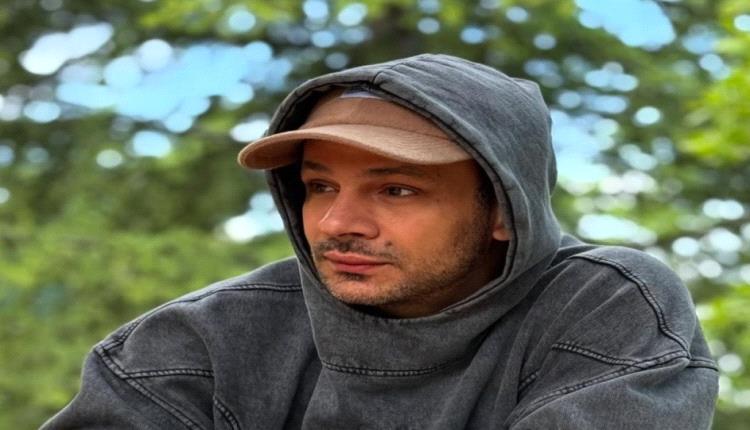 محمد عطية يعلن وفاة والدته