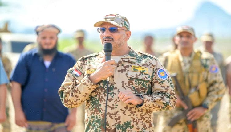 وضاح الدبيش يفجرها مدوية: "الشهادة شرف أعظم" وهذا ما حدث لطارق صالح في الميدان!