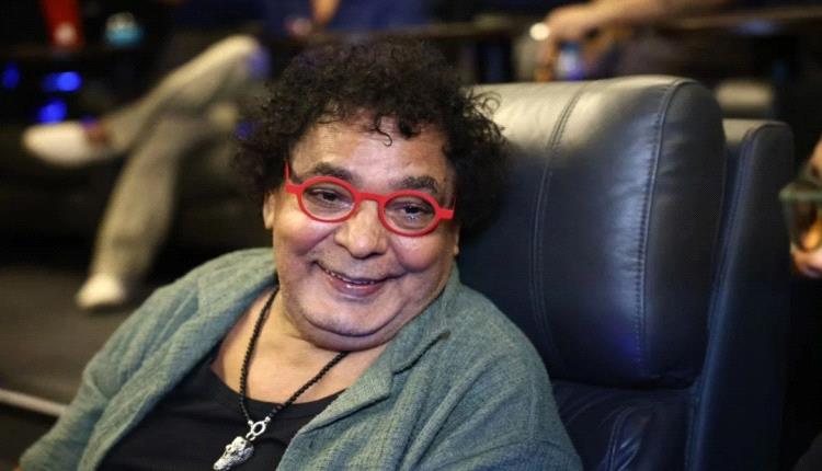 محمد منير يعلق على أخبار تدهور حالته الصحية ويعلن مفاجآت فنية جديدة