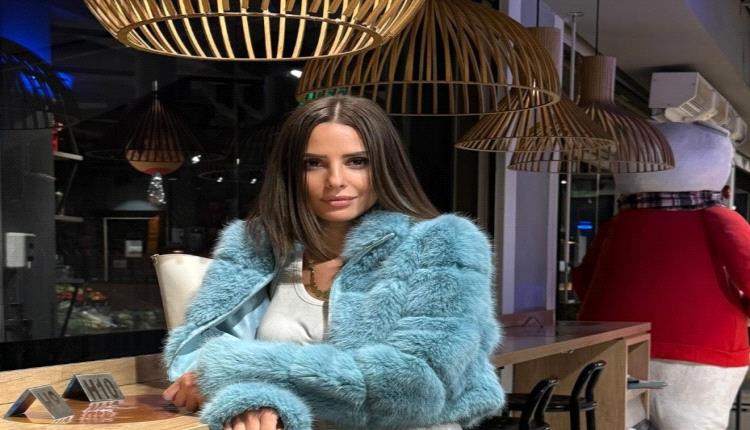 ريتاج ابنة إيمان العاصي تهنئ والدتها بعيد ميلادها بكلمات مؤثرة