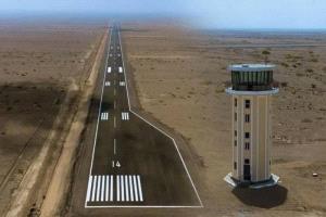 تفاصيل هجـ,ـوم حـ,ـوثي بصـ,ـواريخ بالسـ,ـتية استهدف مطار باب المندب