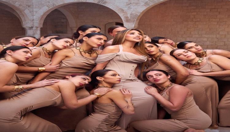 النجمات العربيات يخطفن الأنظار بفستان الكورسيه الأنيق على السجادة الحمراء