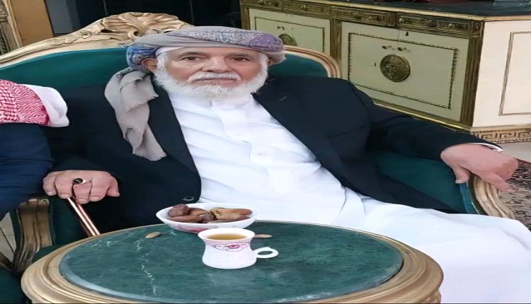 قائد قوات محور سبأ يعزي وزير الصحة والسكان الدكتور قاسم بحيبح في وفاة والده