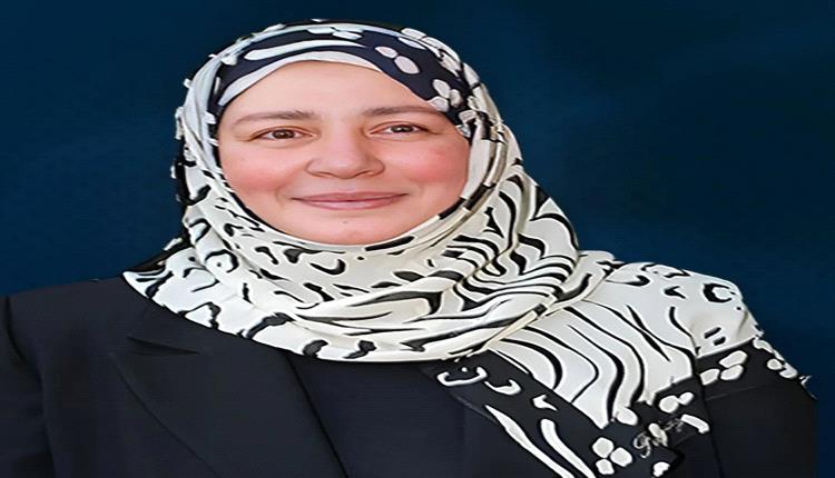 "نجوم الفن يتفاعلون مع ظهور عبلة كامل في إعلانها الأول"