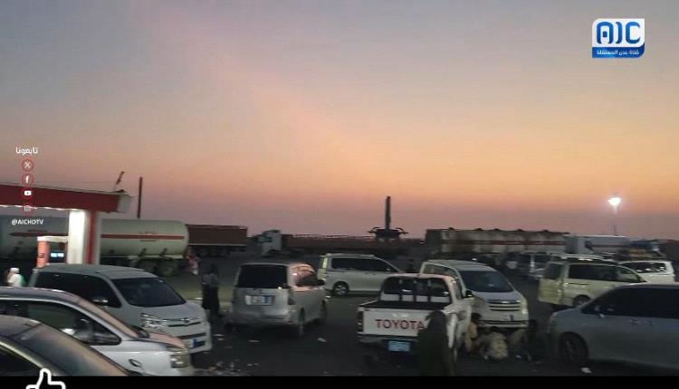 طلائع أبناء المحفد تصل "دوفس" تمهيداً للزحف الجماعي صوب العاصمة عدن