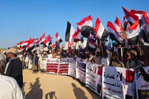 مظاهرات دعم «الانتقالي» اليمني تتسع.. المهرة تلحق بركب تفويض الزبيدي