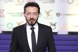 أحمد زاهر يروي كواليس محاولة ابتزازه وأسرته بعد اختراق حساب زوجته