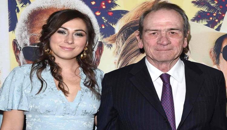 حادث مأساوي يهز الوسط الفني… وفاة ابنة تومي لي جونز فجأة