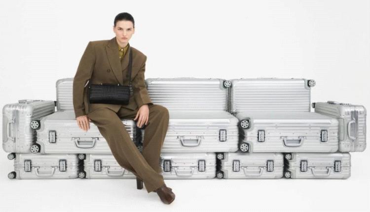أناقة السفر: RIMOWA تطلق ألواناً موسمية دافئة لمجموعة ESSENTIAL