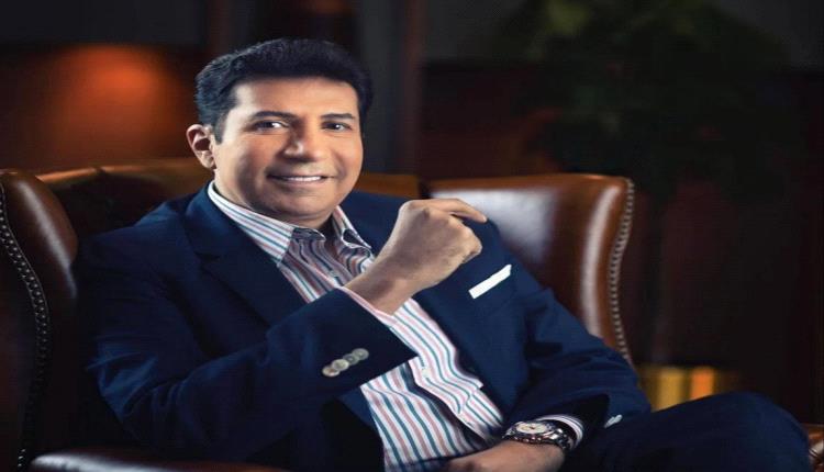 لحظة حزينة: هاني رمزي يعلق على رحيل والدته ويبكي أمام الجميع