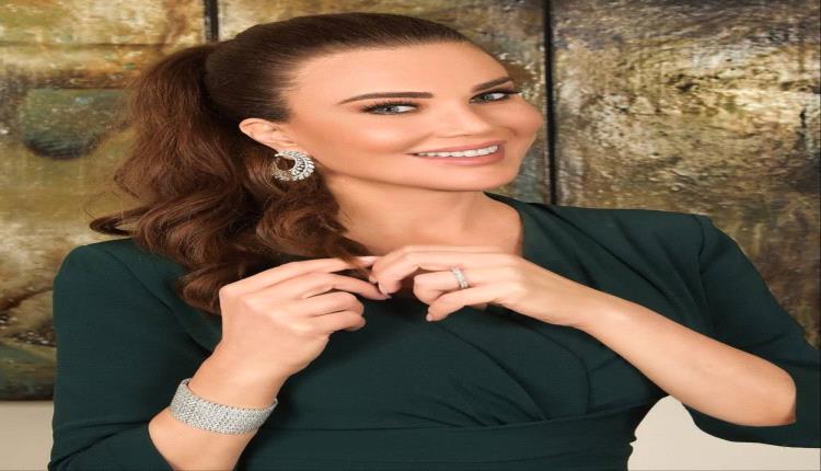 محطات مؤثرة في حياة ابنة منى أبو حمزة تثير الفضول