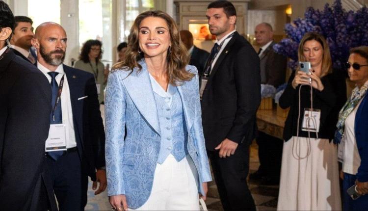 الملكة رانيا تتألّق بالأطقم الكلاسيكية… أناقة خالدة