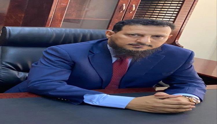 وزير الدولة محافظ العاصمة عدن عبد الرحمن شيخ يباشر مهامه رسميا ويؤكد أن أمن واستقرار وتنمية عدن أولوية