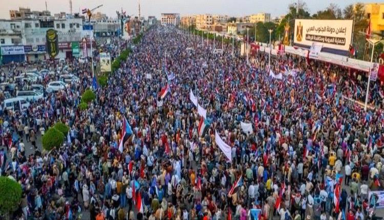 مليونية العروض.. حين يجدد الشعب تفويضه للسيادة الجنوبية ويرفض الوصاية الدولية!