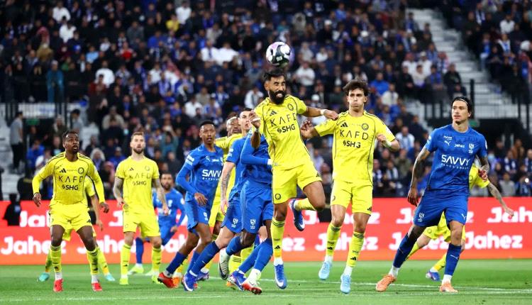 الهلال يحسم ديربي الرياض بثلاثية في شباك النصر