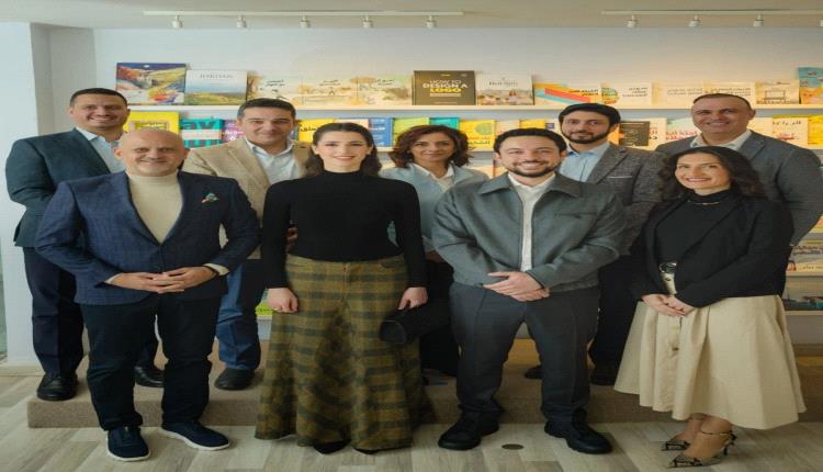 جاذبية وبساطة… إطلالة الأميرة رجوة الحسين تلفت الأنظار