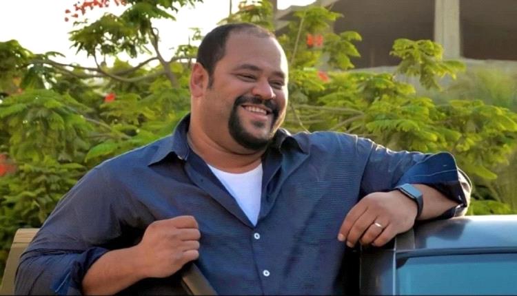 مشاعر صريحة: محمد ممدوح يتحدث عن علاقته المضطربة مع أحمد عز (فيديو)