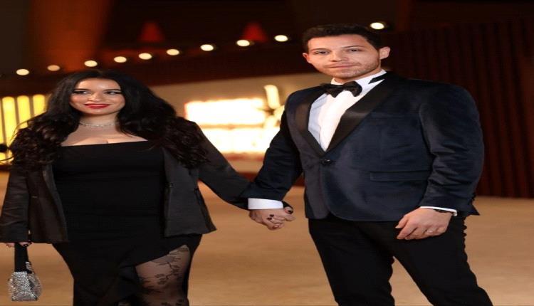 حقيقة الاتهامات: محمود حجازي يرد على اتهامات زوجته بسحبها