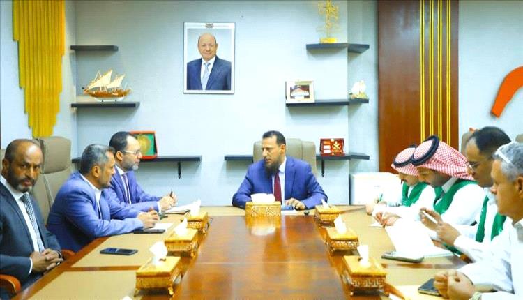 محافظ عدن يبحث مع البرنامج السعودي لدعم وإعمار اليمن مجالات التعاون ودعم المشاريع التنموية والخدمية