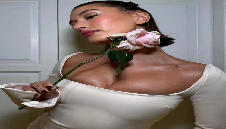 إطلالة مشرقة وخدود متألقة… تعلمي Blush Draping بأسلوب خبراء المكياج