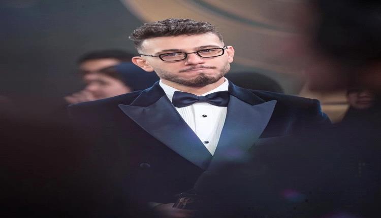 النجم السوري الشامي يترك بصمته ويخلّد ذكرى شقيقه بوشم يعكس حبه ووفاءه